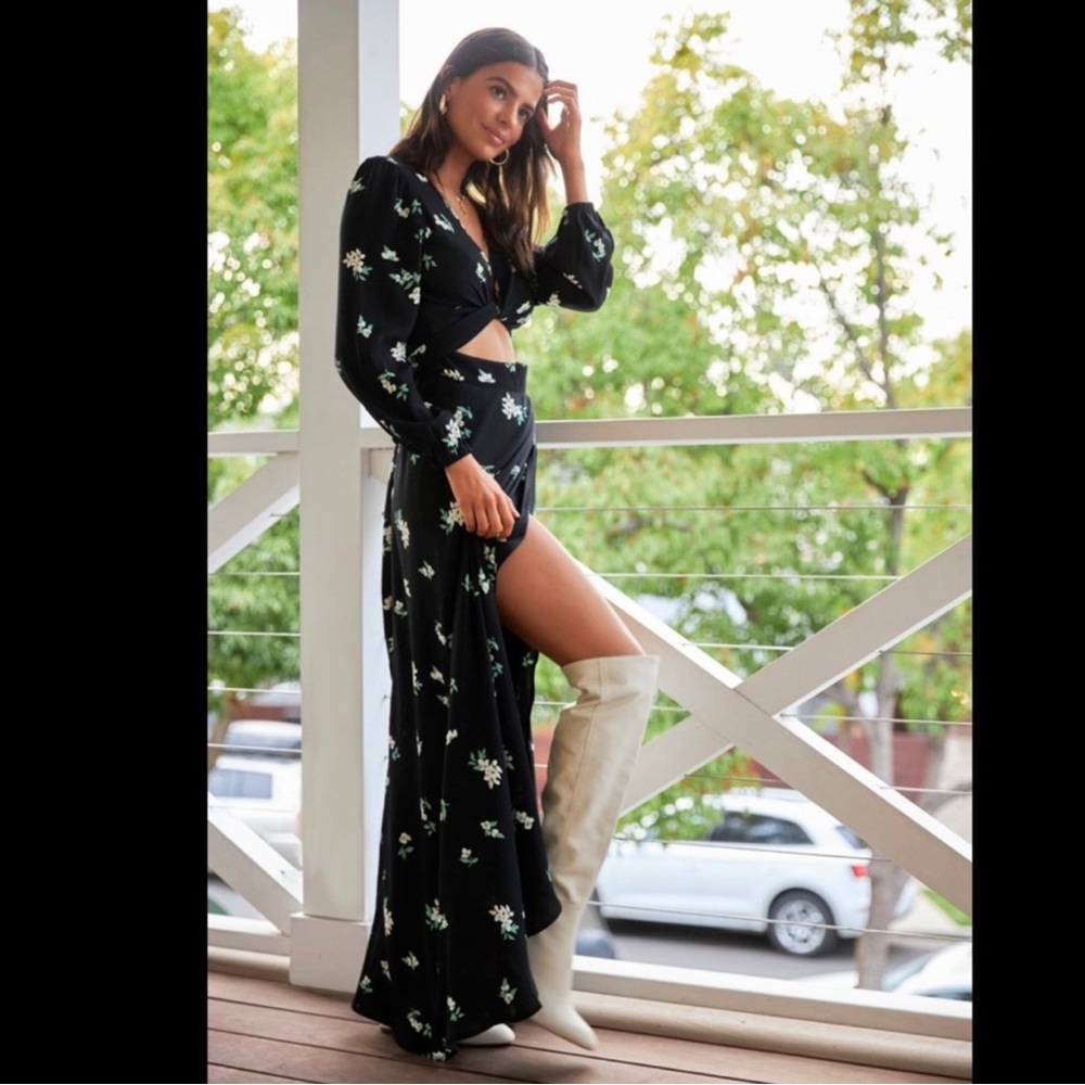 Flynn Skye Black Floral Long Sleeve Twist Cutout Maxi Dress with White Flowers